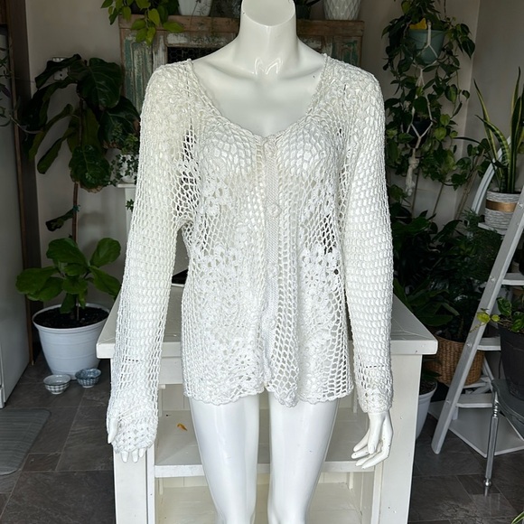 Crocheted Button up cardigan with Roses Down Center, Empire sleeves scal… - Picture 1 of 14